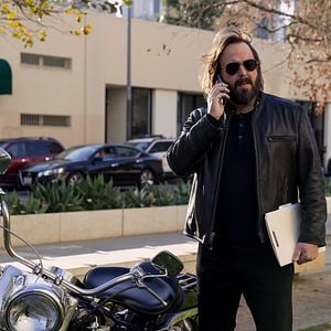 Fotoğraf Angus Sampson