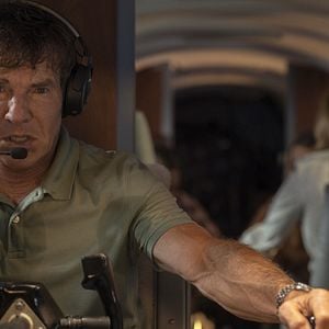 Fotoğraf On A Wing And A Prayer