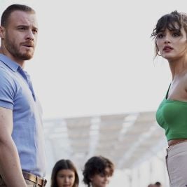 Fotoğraf Sen Çal Kapımı