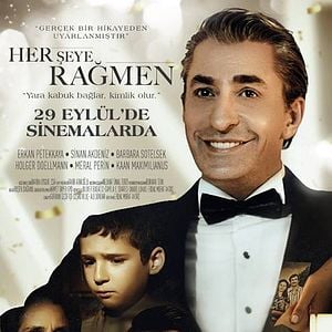 Fotoğraf Her Şeye Rağmen