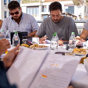 Fotoğraf İyi Bir Aile Değiliz