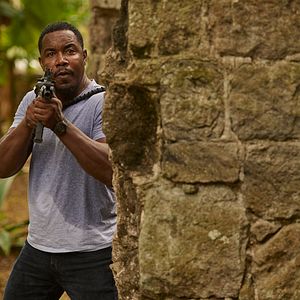 Fotoğraf The Island