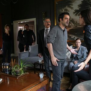 Fotoğraf Bambaşka Biri