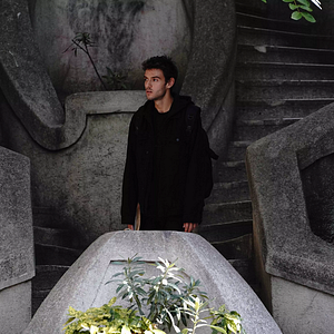 Fotoğraf Bir Derdim Var