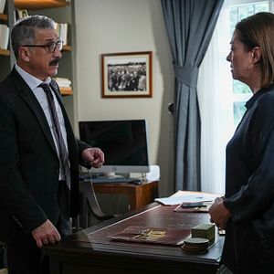 Fotoğraf Bambaşka Biri