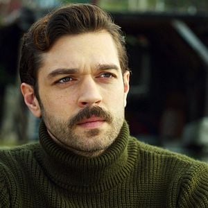 Fotoğraf Yıldızlar Bana Uzak