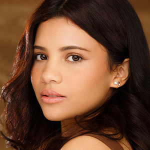 Fotoğraf Nikki Rodriguez