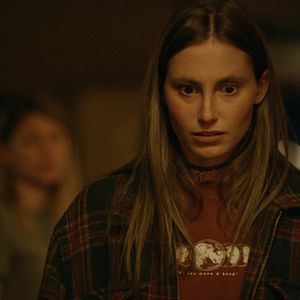 Fotoğraf Dark Windows