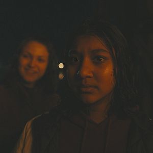 Fotoğraf Under The Bridge