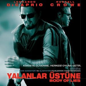 Fotoğraf Yalanlar Üstüne