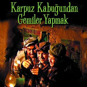 Fotoğraf Karpuz Kabuğundan Gemiler Yapmak