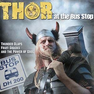 Fotoğraf Thor at the Bus Stop