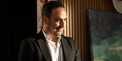 Muhtemel Aşk 15.Bölüm posteri