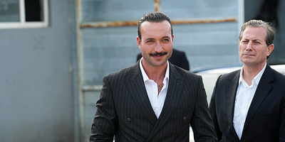 Eşref Rüya 17.Bölüm posteri