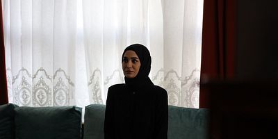 Kızıl Goncalar 15.Bölüm posteri