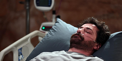 Uzak Şehir 35.Bölüm posteri