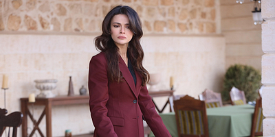 Uzak Şehir 16.Bölüm posteri