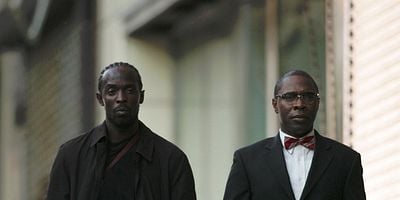 Middle Ground posteri