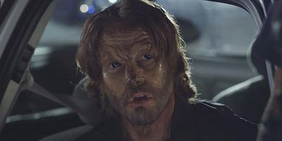 Two Girls, One Cop posteri