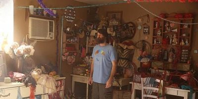 Is There Anybody Out There? posteri