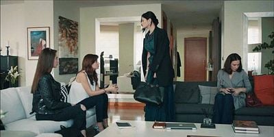 Eşkiya Dünyaya Hükümdar Olmaz posteri