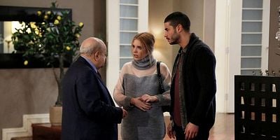 İlişki Durumu Karışık 29.Bölüm posteri