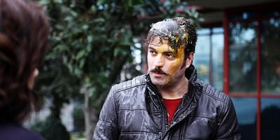 Aile İşi 2.Bölüm posteri