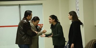 Kırgın Çiçekler 38.Bölüm posteri