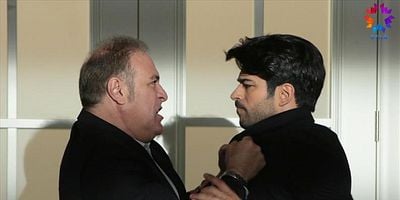 Kara Sevda 23.Bölüm posteri