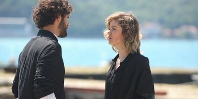 Hayat Şarkısı 15.Bölüm posteri