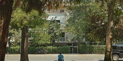 Arkadaşlar İyidir 4.Bölüm posteri