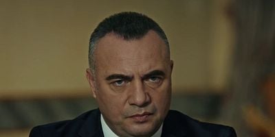 Eşkiya Dünyaya Hükümdar Olmaz 47.Bölüm posteri