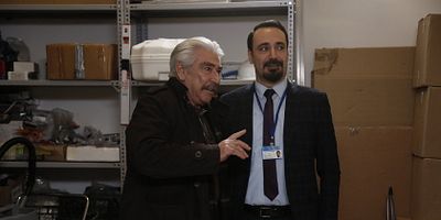 Gülümse Yeter 21.Bölüm posteri