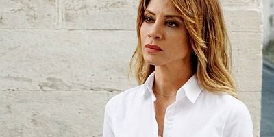 Adı Efsane 1.Bölüm posteri