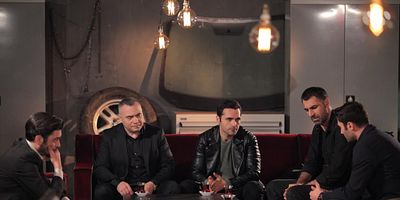 Eşkiya Dünyaya Hükümdar Olmaz 63.Bölüm posteri