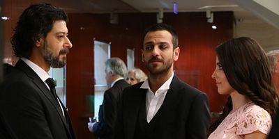 Bir Deli Sevda 2.Bölüm posteri