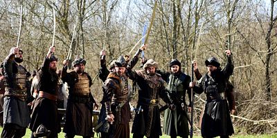 Diriliş Ertuğrul 84.Bölüm posteri