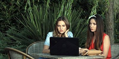 Sevdanın Bahçesi 2.Bölüm posteri