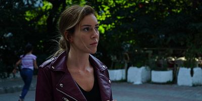 Yüz Yüze 1.Bölüm posteri