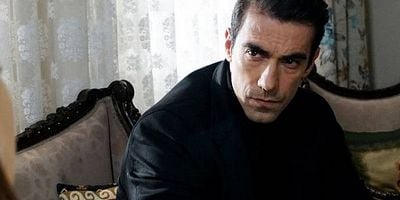 Siyah Beyaz Aşk 11.Bölüm posteri