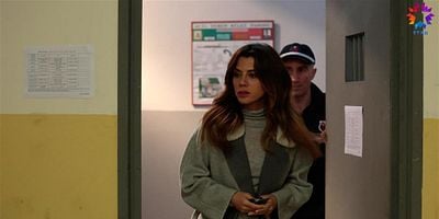 Ufak Tefek Cinayetler 11.Bölüm posteri