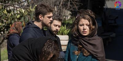 Fazilet Hanım ve Kızları 42.Bölüm posteri