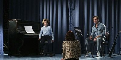 Elimi Bırakma 13.Bölüm posteri