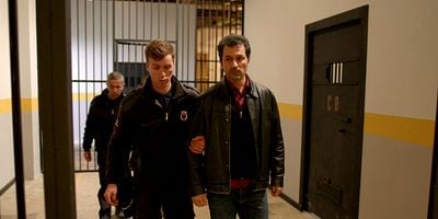 Kadın 54.Bölüm posteri