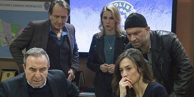 Arka Sokaklar 512.Bölüm posteri