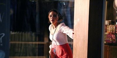 Kimse Bilmez 1.Bölüm posteri