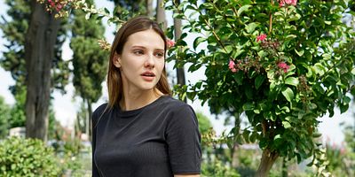 Elimi Bırakma 44.Bölüm posteri