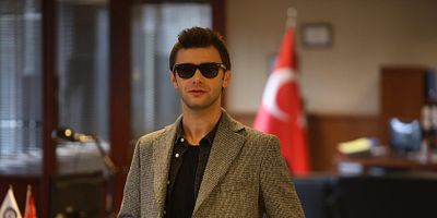 Aşk Ağlatır 15.Bölüm posteri