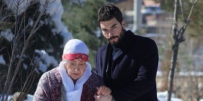 Hercai 30.Bölüm posteri