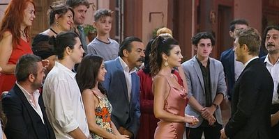 Gençliğim Eyvah 15.Bölüm posteri